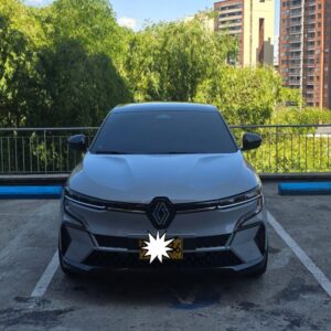 RENAULT MEGANE E-TECH AT 4X2 2025**: imagen 3