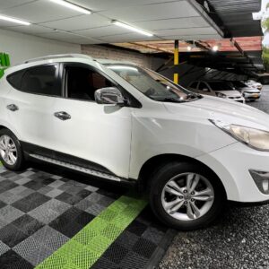 HYUNDAI TUCSON IX 35 2.0L MT 2.0CC 4X2 2014**: imagen 9