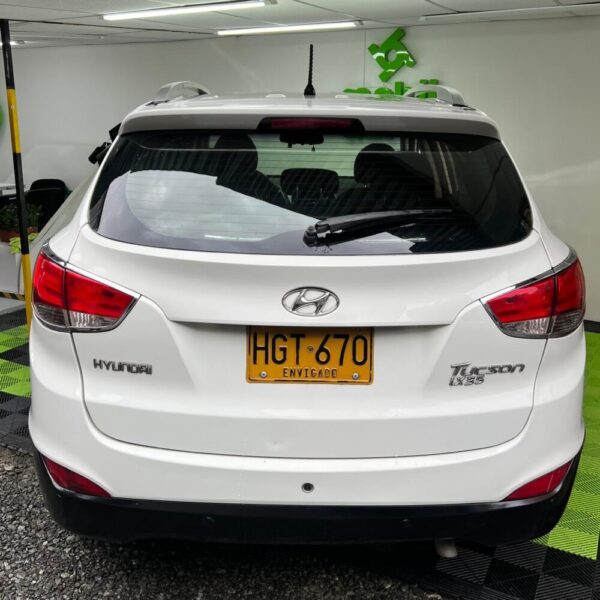 HYUNDAI TUCSON IX 35 2.0L MT 2.0CC 4X2 2014**