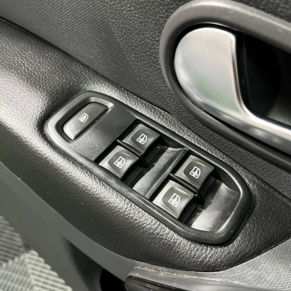 RENAULT STEPWAY ZEN MT 1.6CC 2023: imagen 11