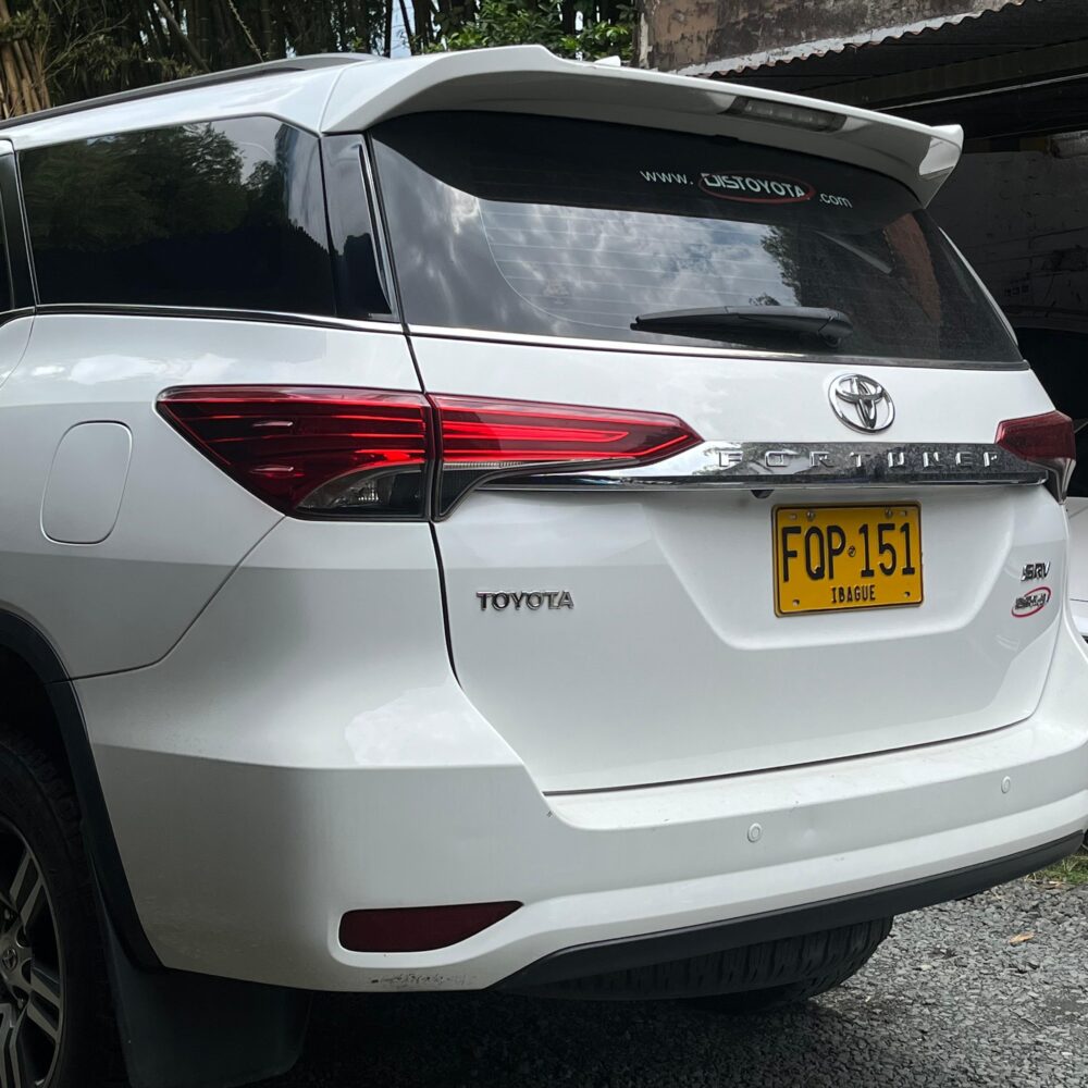 TOYOTA FORTUNER 2.7L MID TP 2.7CC 4X2 2020: imagen 10
