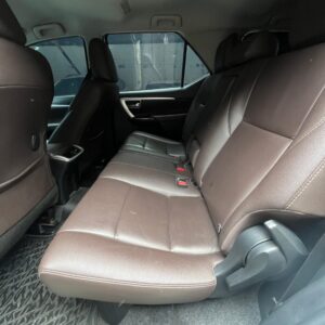 TOYOTA FORTUNER 2.7L MID TP 2.7CC 4X2 2020: imagen 18