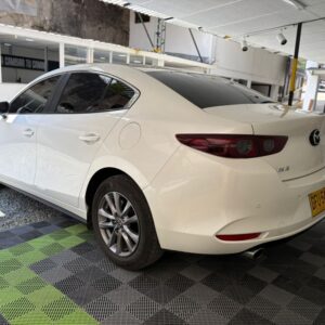 MAZDA 3 TOURING AT 2.0CC 2021: imagen 9