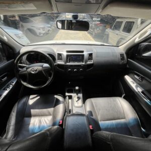 TOYOTA FORTUNER 2.7L AT 2.7CC 4X2 2015: imagen 14