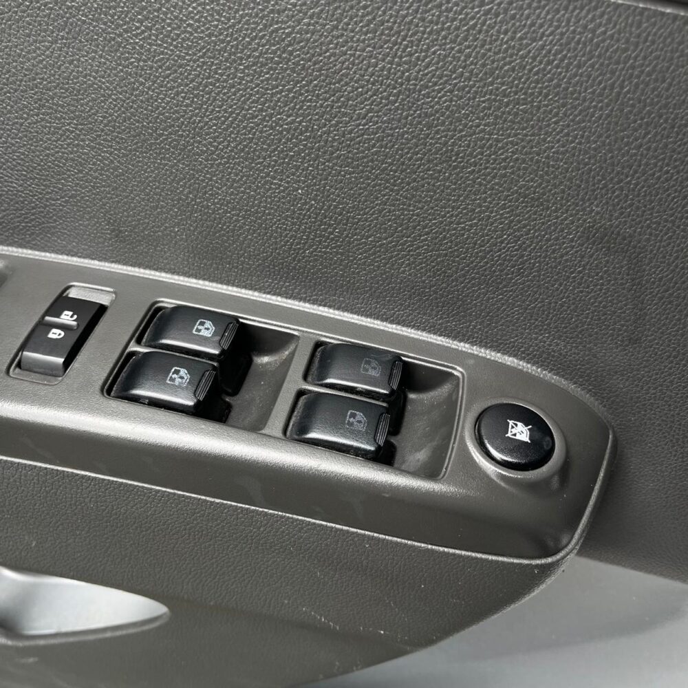 CHEVROLET SPARK GT  LTZ MT 1.2CC 2016**: imagen 11