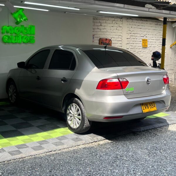 VOLKSWAGEN VOYAGE COMFORTLINE MT 1.6CC 2016