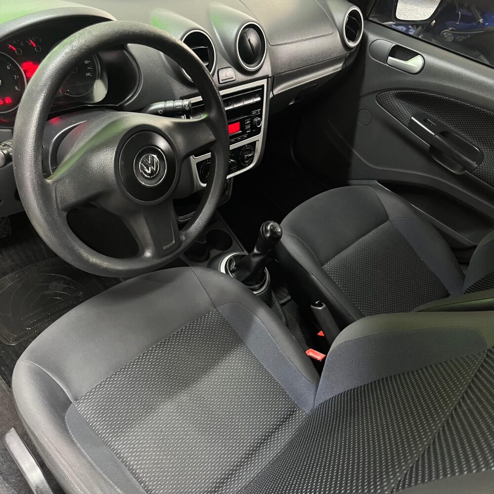 VOLKSWAGEN VOYAGE COMFORTLINE MT 1.6CC 2016: imagen 15