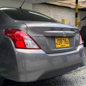 NISSAN VERSA ADVANCE AT 1.6CC 2019**: imagen 9