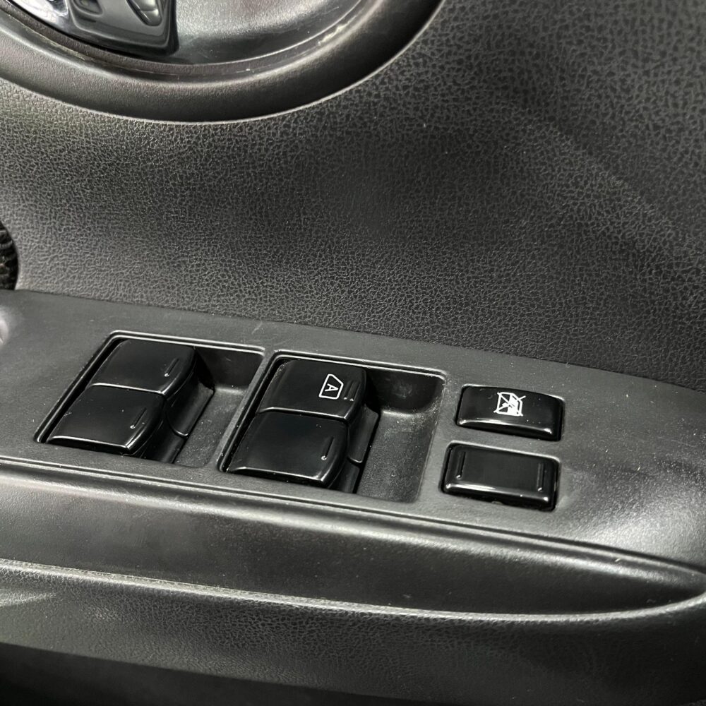 NISSAN VERSA ADVANCE AT 1.6CC 2019**: imagen 10