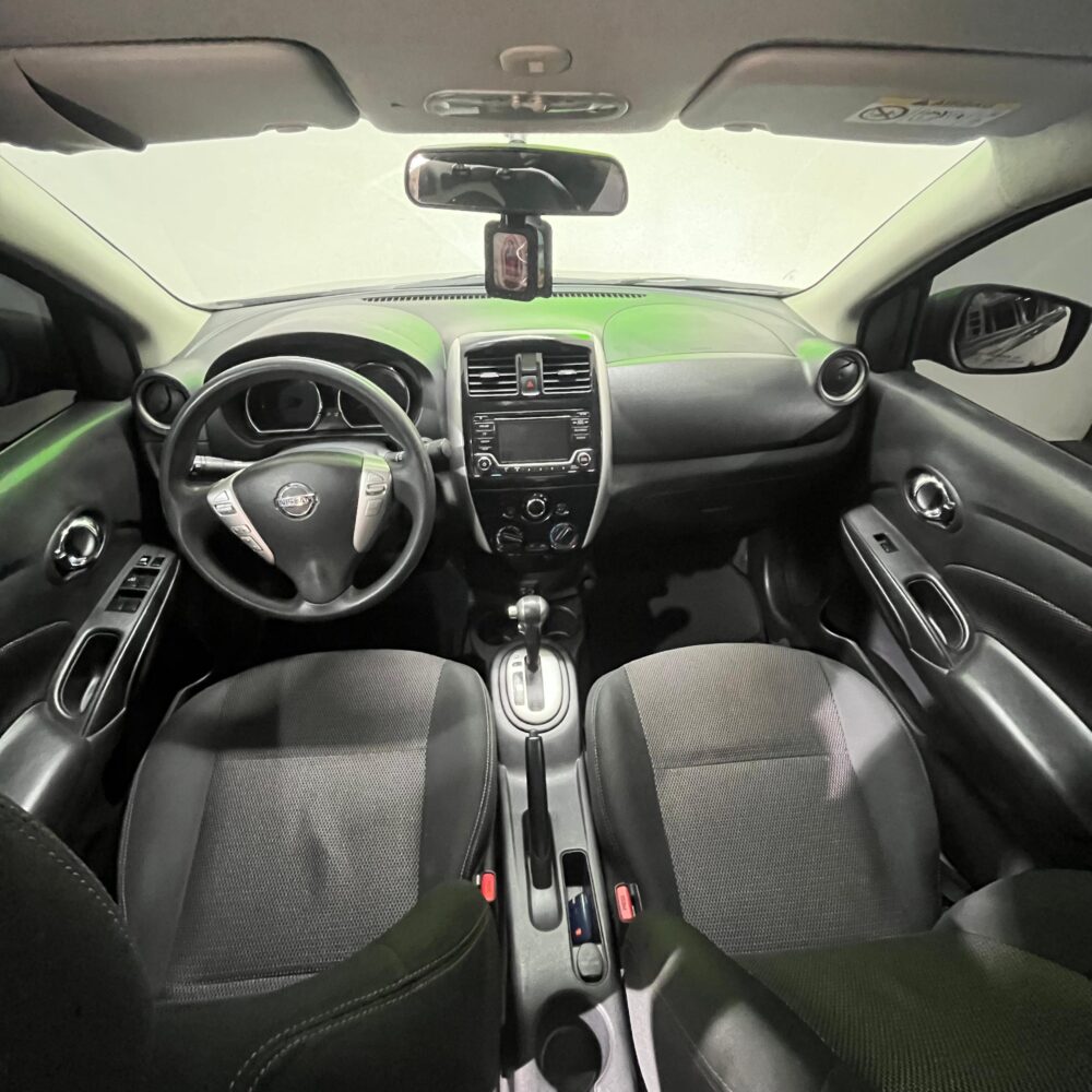 NISSAN VERSA ADVANCE AT 1.6CC 2019**: imagen 15