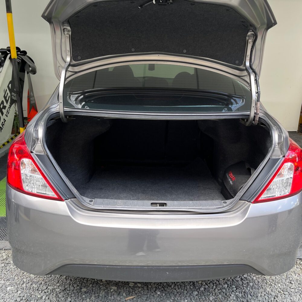 NISSAN VERSA ADVANCE AT 1.6CC 2019**: imagen 18