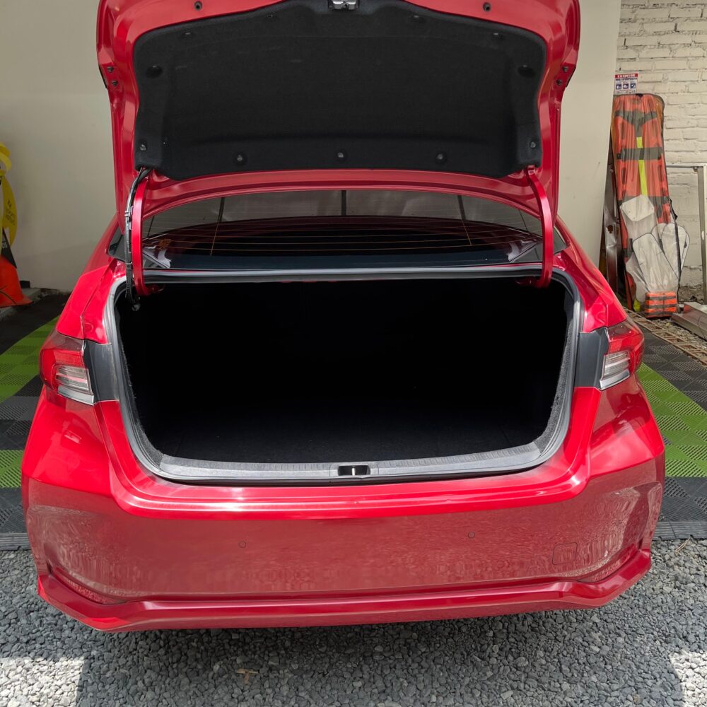 TOYOTA COROLLA SE-G HYBRID TP 1.8CC 2023: imagen 19