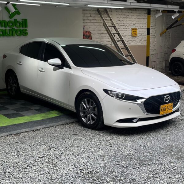 MAZDA 3 TOURING TP 2.0CC 2023**