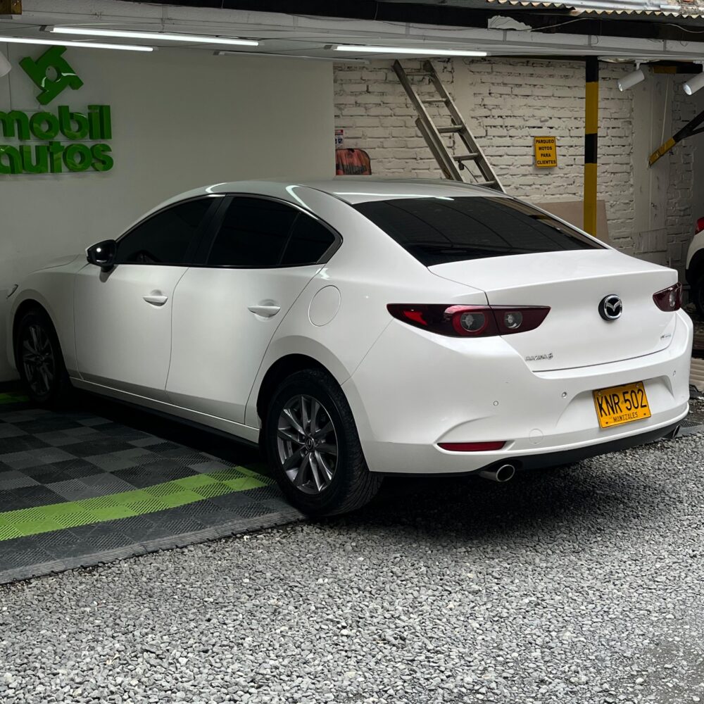 MAZDA 3 TOURING TP 2.0CC 2023**: imagen 9