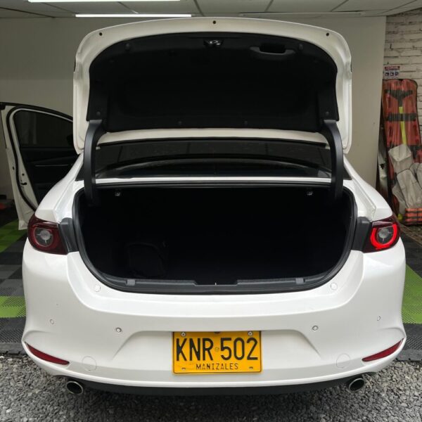 MAZDA 3 TOURING TP 2.0CC 2023**