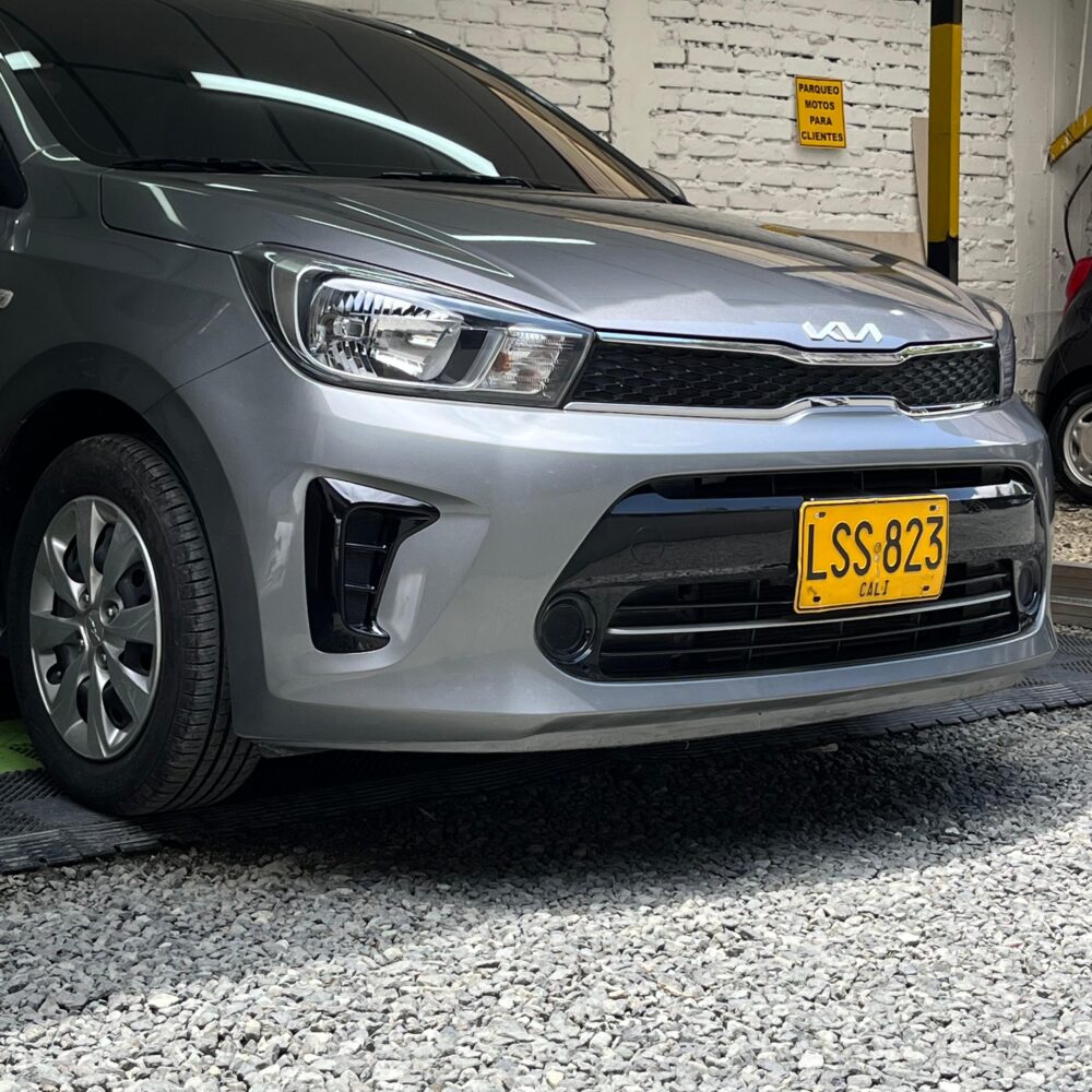 KIA SOLUTO DESIRE MT 1.4CC 2023: imagen 5