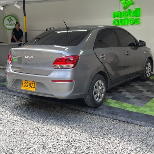 KIA SOLUTO DESIRE MT 1.4CC 2023