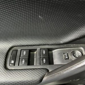 CHEVROLET TRACKER TURBO LS MT 1.2CC 4X2 2023: imagen 11