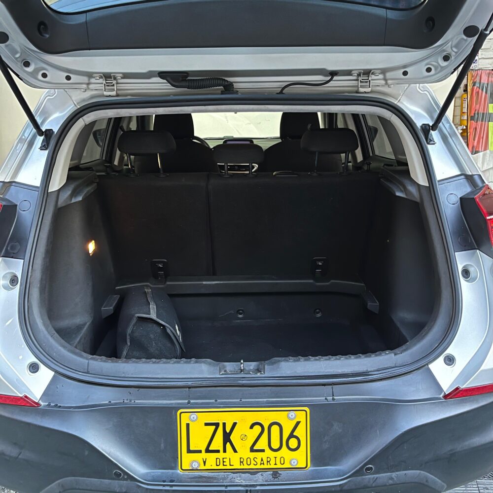 CHEVROLET TRACKER TURBO LS MT 1.2CC 4X2 2023: imagen 17